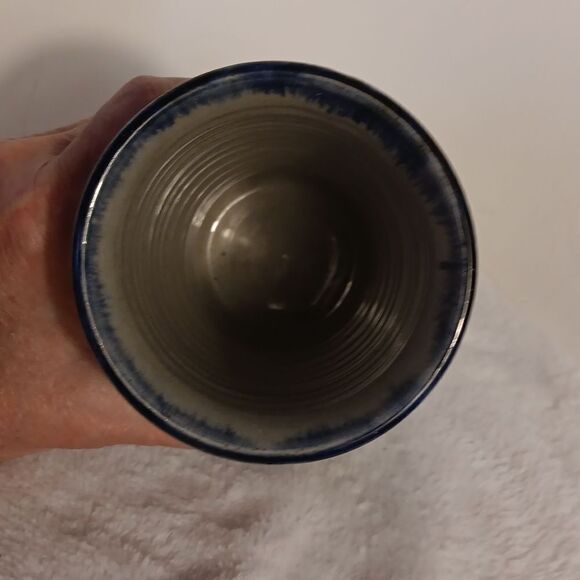 Art Pottery Mug Stein 7" Tall - Picture 5 of 6